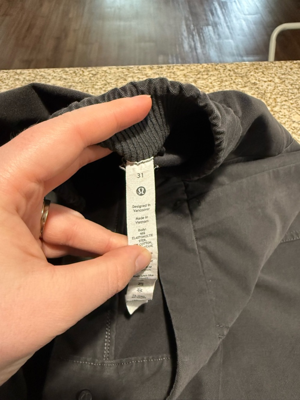 Light Utilitech Cargo Pocket High-Rise Pant - Picture 6 of 8